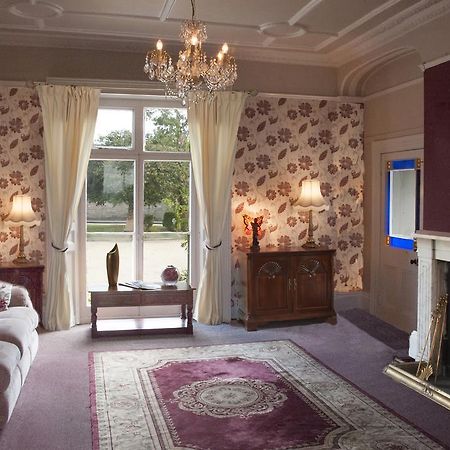 Hilbury Court Hotel โทรว์บริดจ์ ภายนอก รูปภาพ