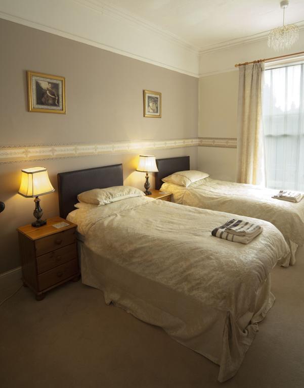 Hilbury Court Hotel โทรว์บริดจ์ ภายนอก รูปภาพ